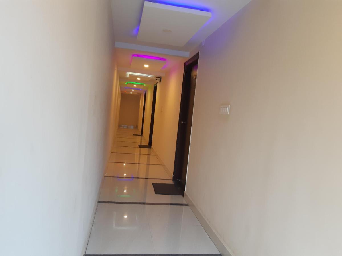 Cnr Residency Hotel Madanapalle Exterior photo